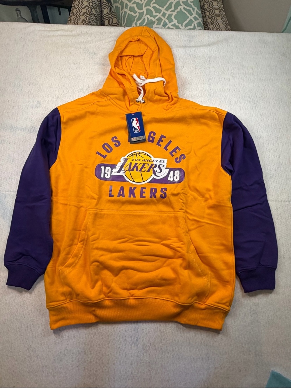 Los Angeles Lakers Gold & Purple Pullover Hoodie - Mens 2XL NWT